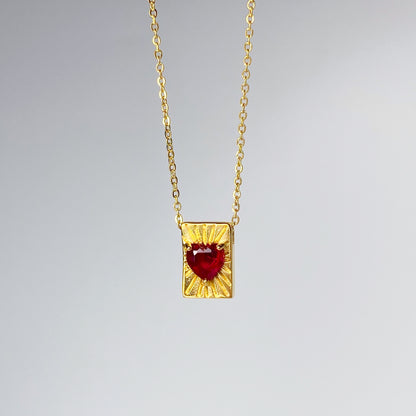 Cadena de corazón de zirconia con destellos