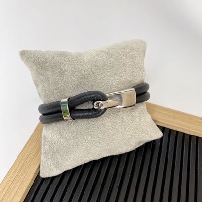 Pulsera de ancla con cuero genuino
