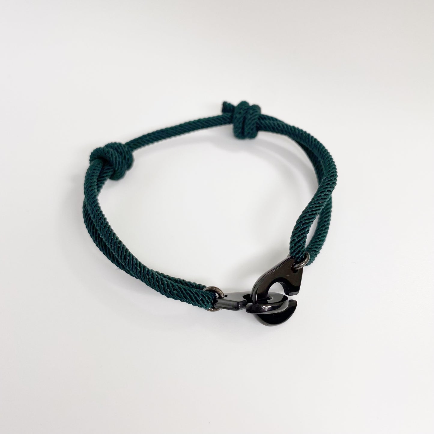 Pulsera de esposas con cordón