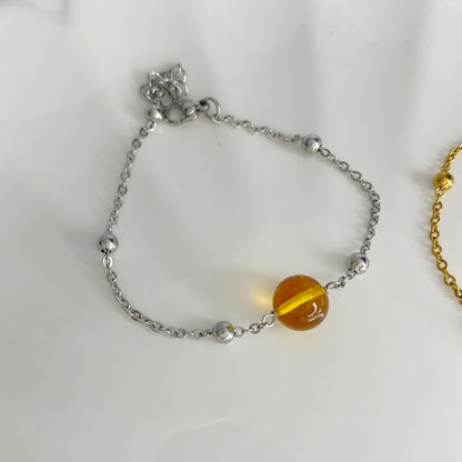 Pulsera con bola de ámbar