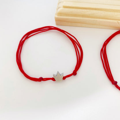 Pulsera de hilo con corona